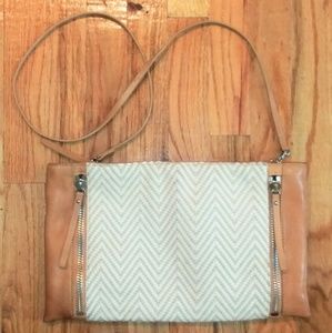 CAMUTO LARGE LEATHER SHOULDER CLUTCH PURSE